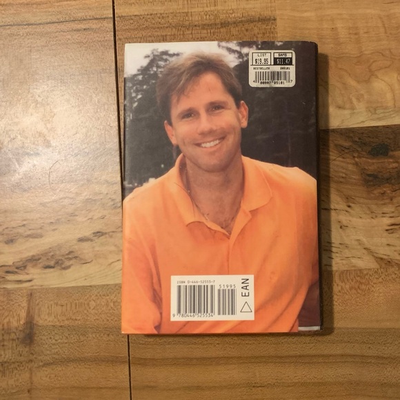 ❗️SOLD❗️A Walk To Remember Book - Picture 2 of 8